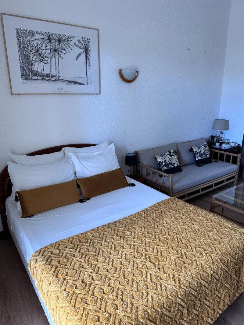 Hotel Residence Le Phoenix Saint Pierre Εξωτερικό φωτογραφία