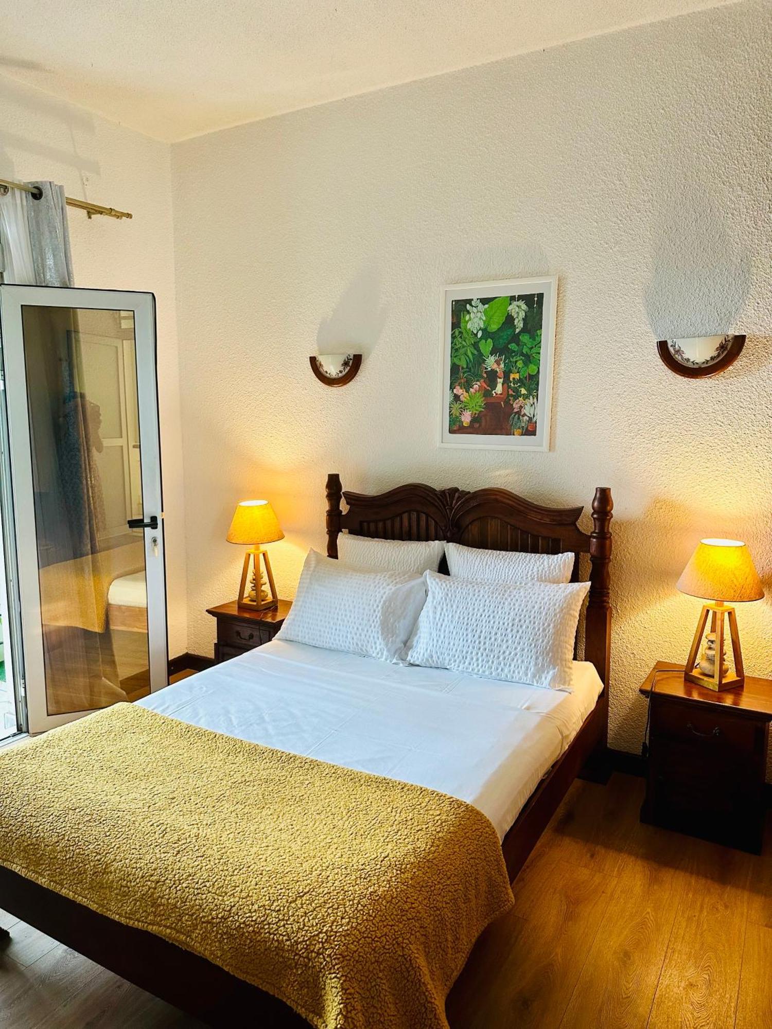 Hotel Residence Le Phoenix Saint Pierre Εξωτερικό φωτογραφία