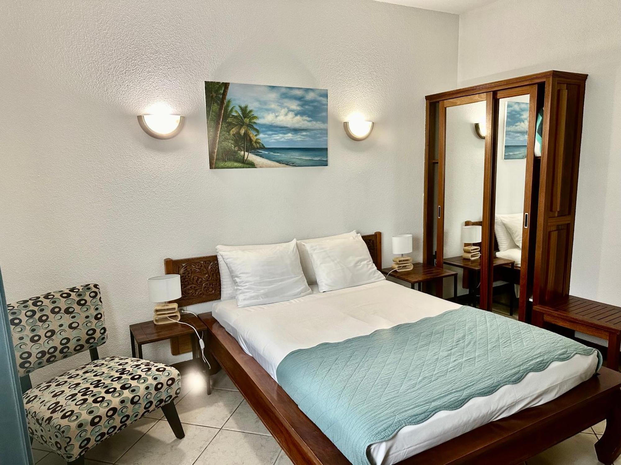 Hotel Residence Le Phoenix Saint Pierre Εξωτερικό φωτογραφία